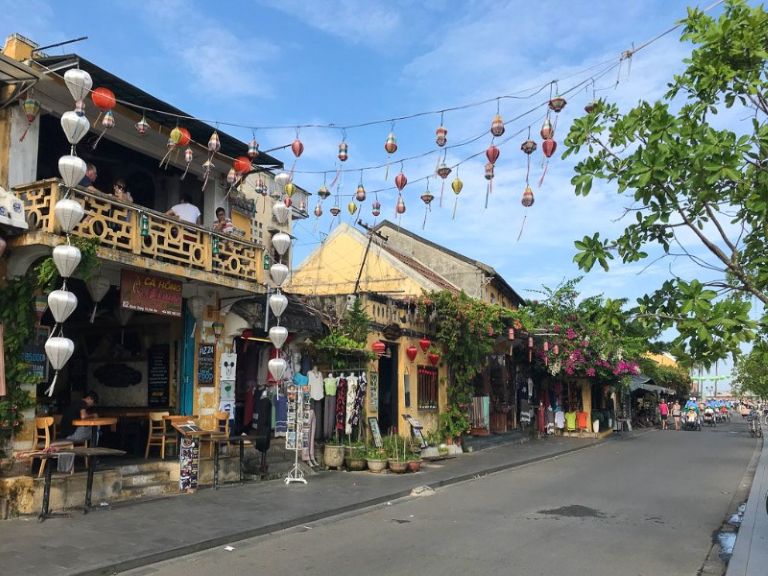 best time to visit hoi an