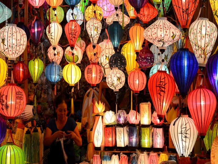 best time to visit hoi an