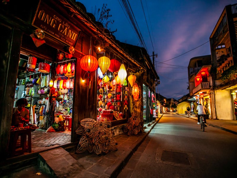 Hoi An at night