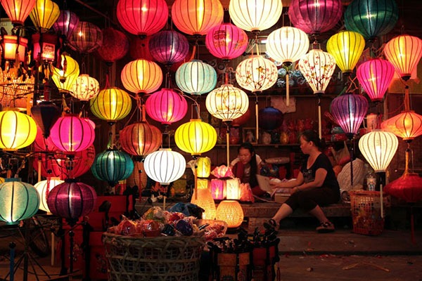 places where taking a lot of nice photographs in Hoi An