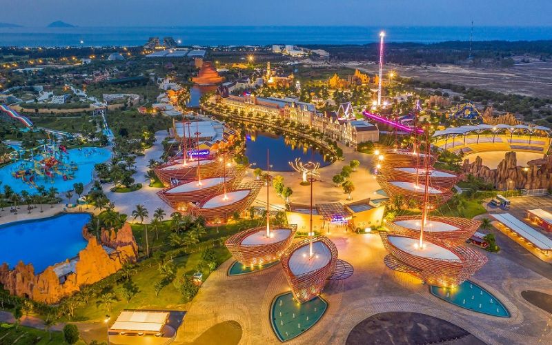 best theme parks in Vietnam