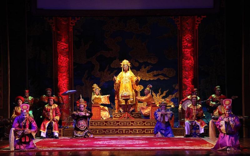 famous performing arts Vietnam
