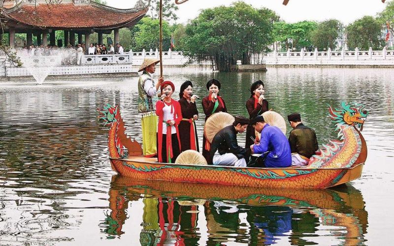 famous performing arts Vietnam