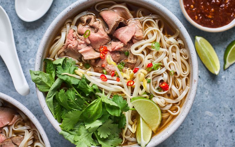 what to eat in Hoi An